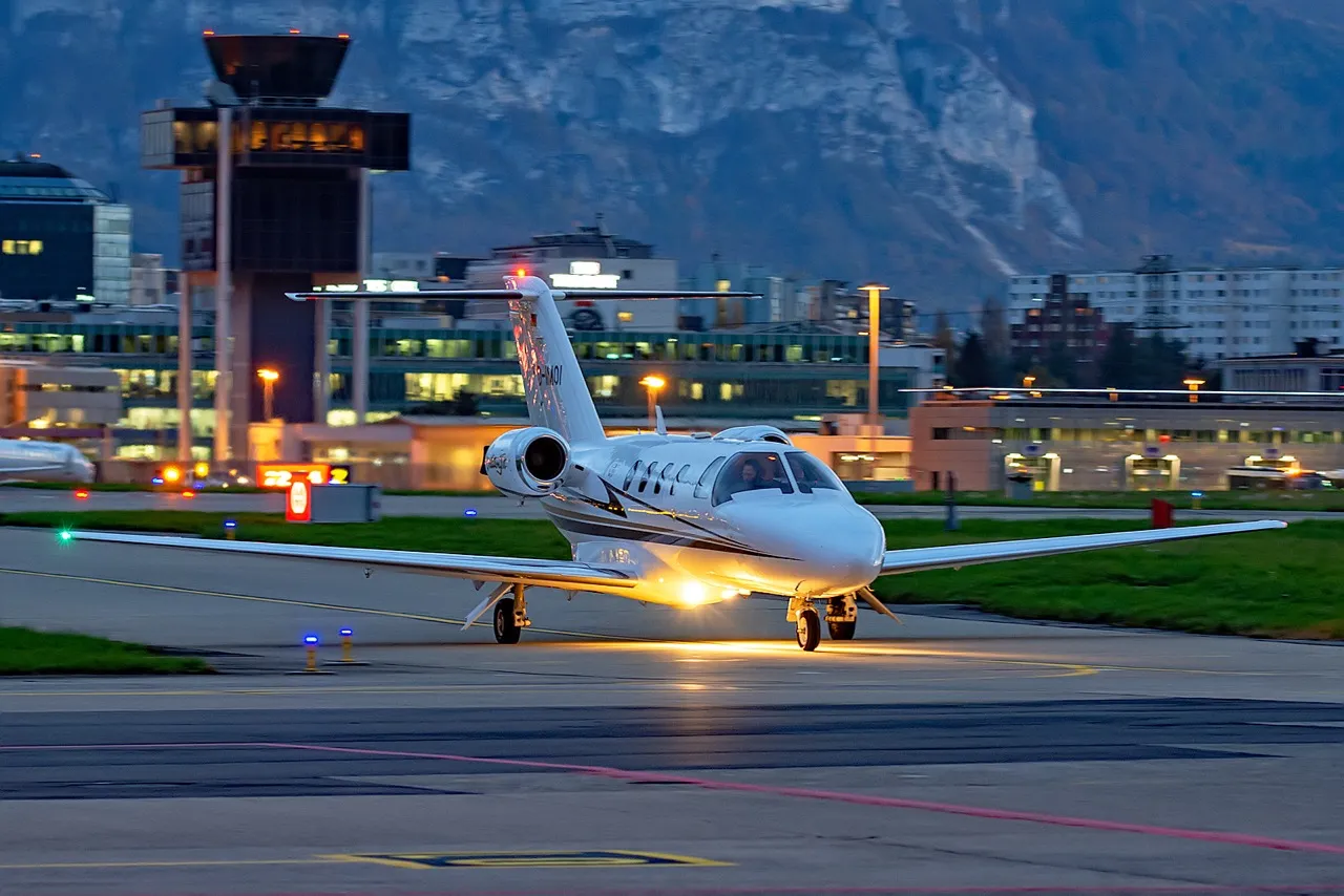 CITATION CJ1